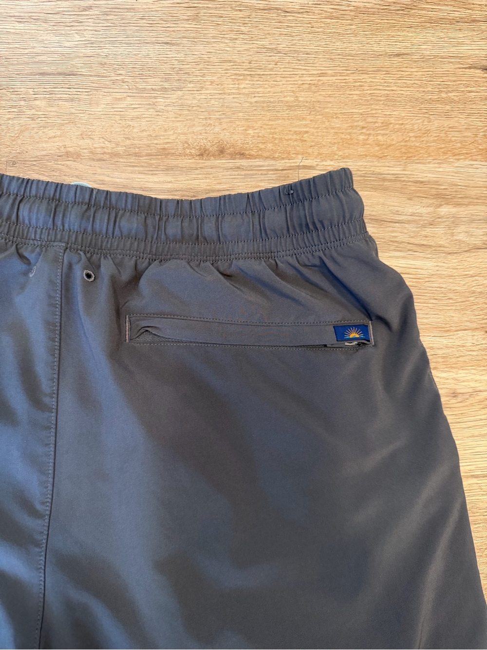 Faherty Shorelite Trunks size medium - Picture 5 of 5